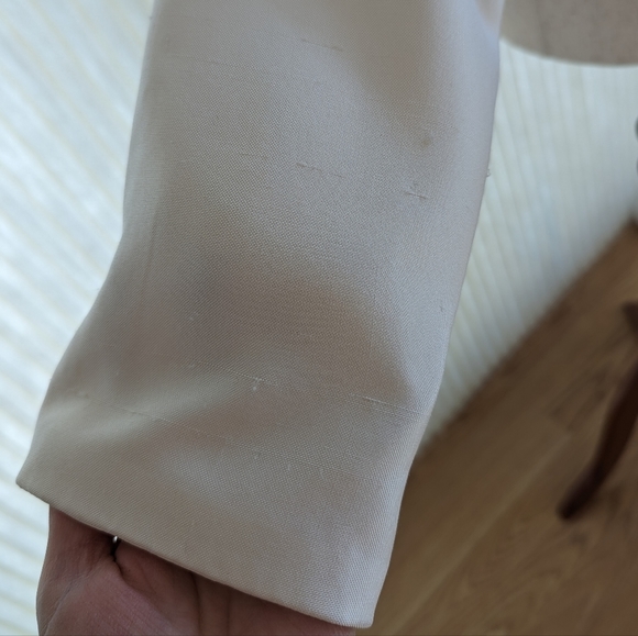 SOLD Vintage White Silk Gray Collar Carlisle Blazer Rose Cutout Sz 6 Lined - Picture 9 of 14